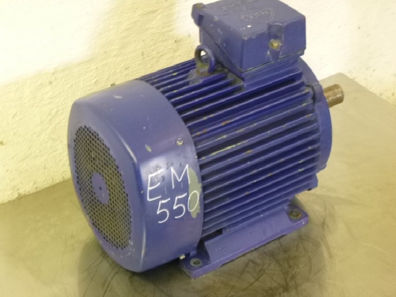 Drehstromservomotor VEM KPER 160 L4 ( KPER160L4 ) IP 54 Wellendurchmesser: Ø 42 mm Ex-geschützt ! gebraucht ! Bilder auf Industry-Pilot